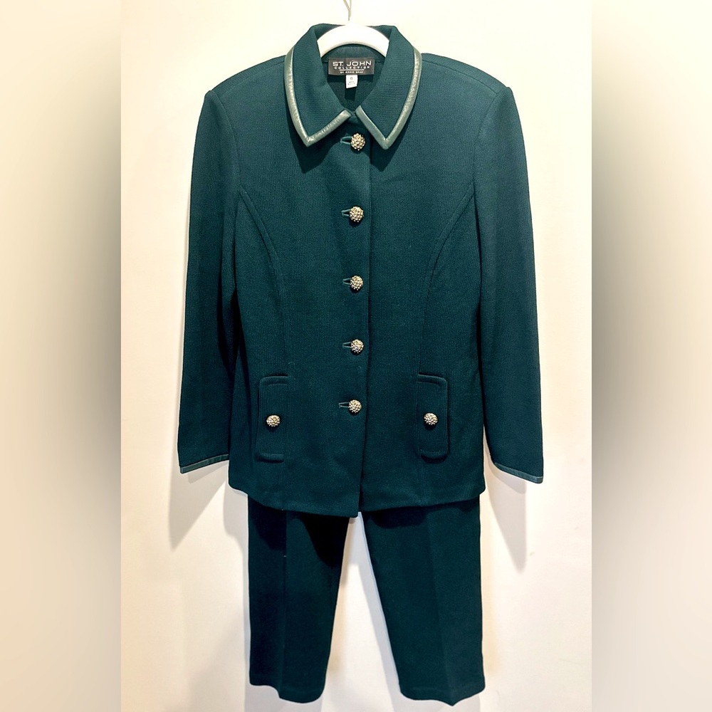 St. John Women's Green Jacket & Coat Set